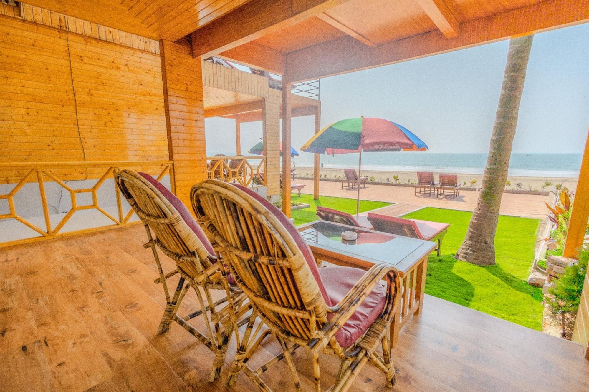 The O2H Agonda Beach Resort Екстериор снимка