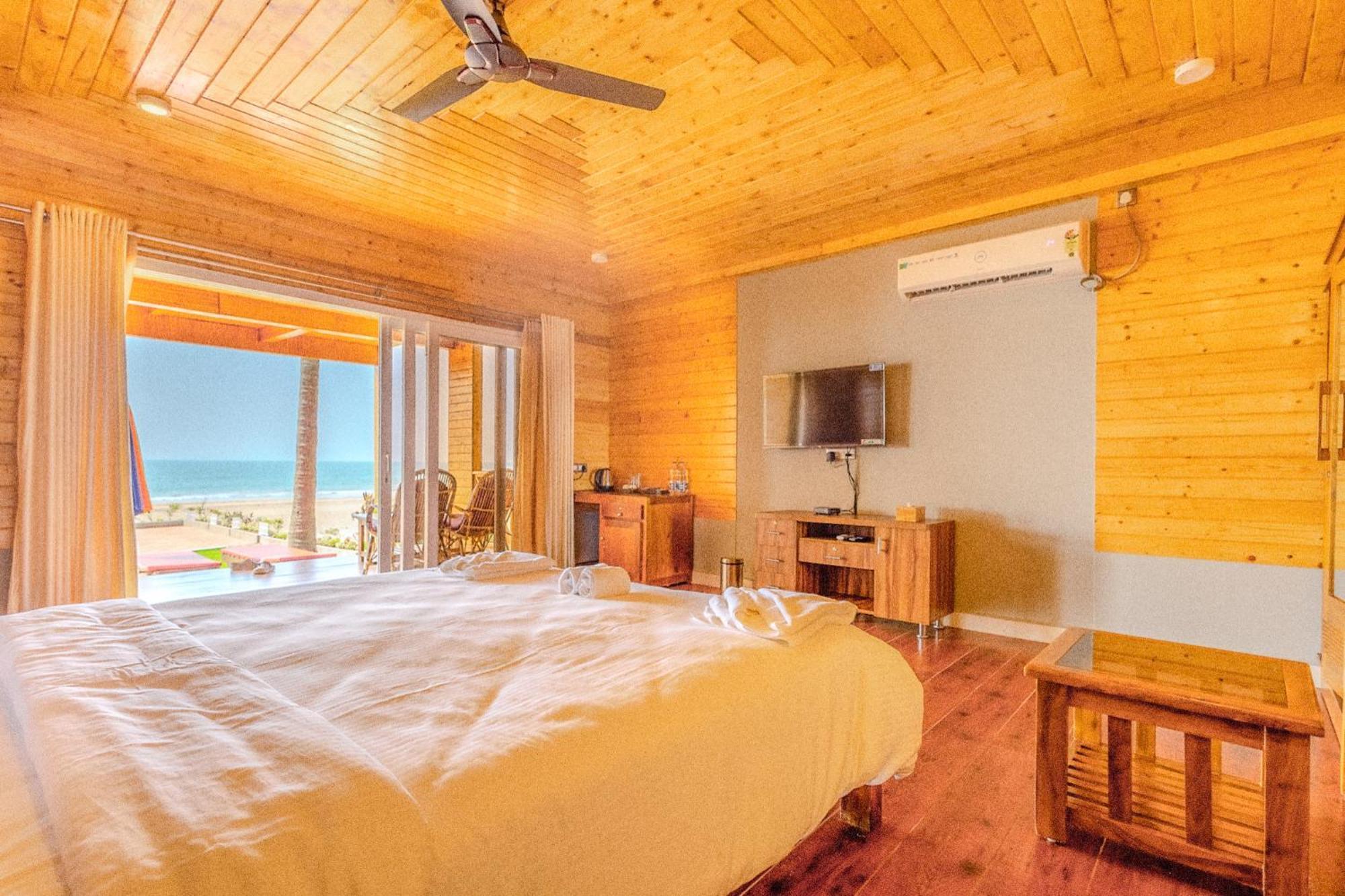The O2H Agonda Beach Resort Екстериор снимка